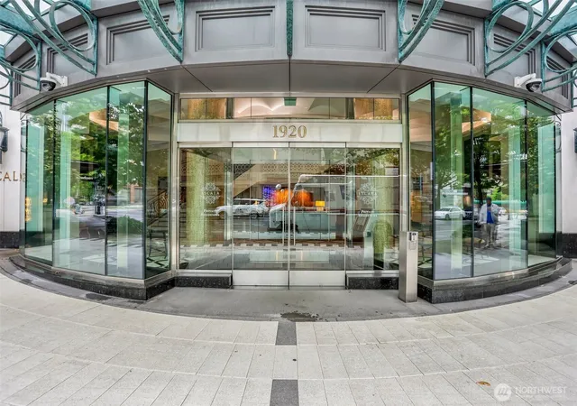 Photo 3 of Condo for sale at 1920 4th Avenue #504, Seattle, WA 98101 | MLS# NWM2549326 | Listing updated on 2026-09-22