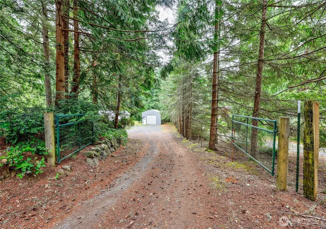Photo 3 of Manufactured home for sale at 18142 Ne Diamond Dr, Poulsbo, WA 98370 | MLS# NWM2549341 | Listing updated on 2026-10-01
