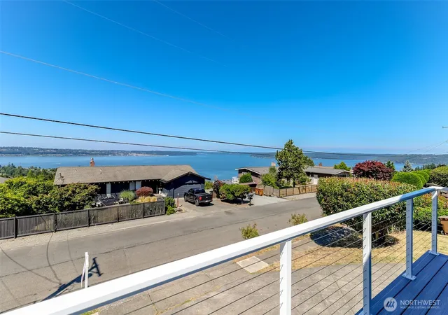 Photo 1 of Single family home for sale at 5531 Beverly Ave Ne, Tacoma, WA 98422 | MLS# NWM2549410 | Listing updated on 2026-09-22