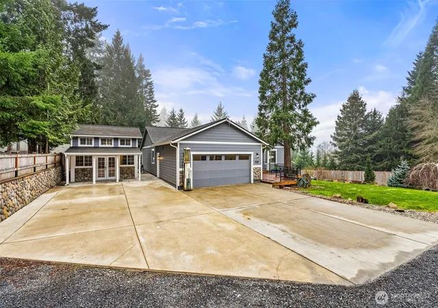 Photo 3 of Single family home for sale at 3115 & 3119 Zenkner Valley Rd Sw, Centralia, WA 98531 | MLS# NWM2549558 | Listing updated on 2026-09-22