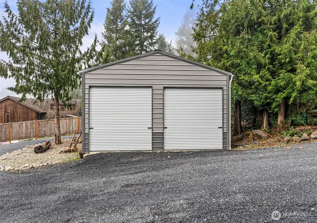 Photo 3 of Single family home for sale at 3115 & 3119 Zenkner Valley Rd SW, Centralia, WA 98531 | MLS# NWM2549558 | Listing updated on 2026-09-22