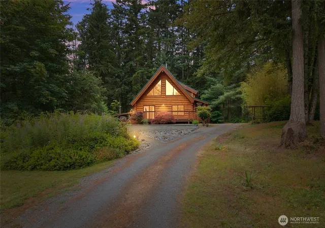 Photo 1 of Single family home for sale at 31116 Webster Rd E, Eatonville, WA 98328 | MLS# NWM2549621 | Listing updated on 2026-09-22