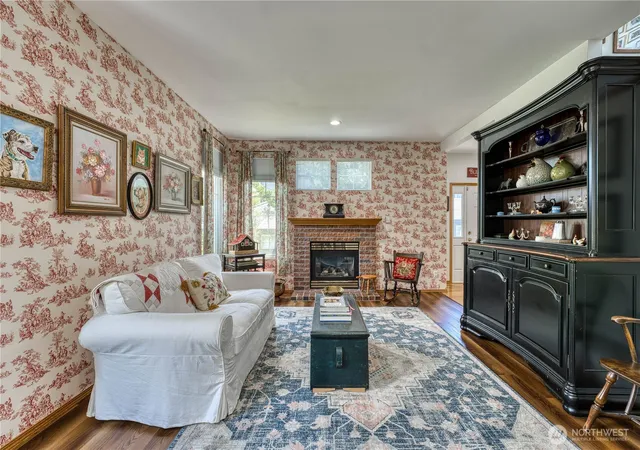 Photo 4 of Townhouse for sale at 9640 Long Point Ln NW, Silverdale, WA 98383 | MLS# NWM2549730 | Listing updated on 2026-10-01