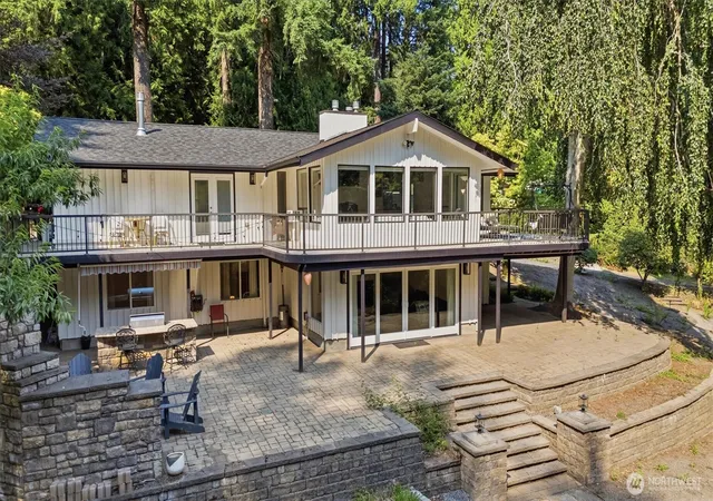 Photo 1 of Single family home for sale at 20425 Little Bearcreek Rd, Woodinville, WA 98072 | MLS# NWM2549741 | Listing updated on 2026-09-22