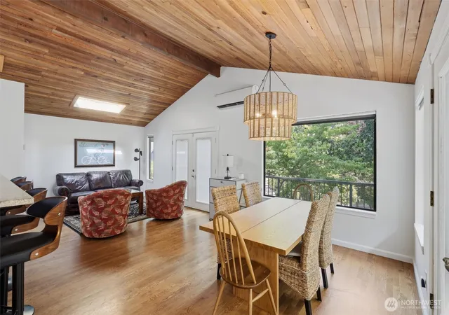 Photo 4 of Single family home for sale at 20425 Little Bearcreek Rd, Woodinville, WA 98072 | MLS# NWM2549741 | Listing updated on 2026-09-22