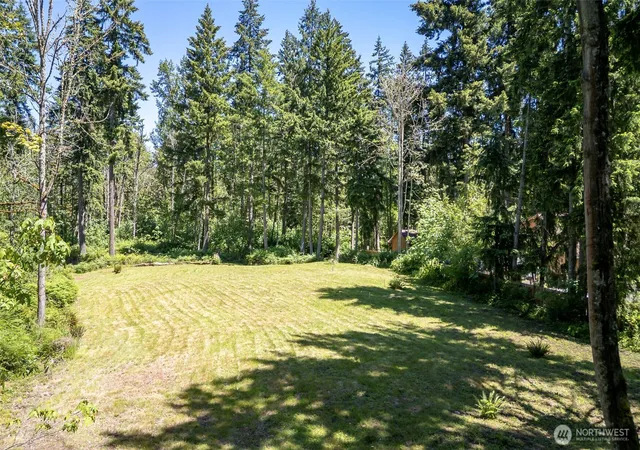 Photo 3 of Sale Pending at 25921 82nd Avenue E, Graham, WA 98338 | MLS# NWM2549781 | Listing updated on 2026-09-25
