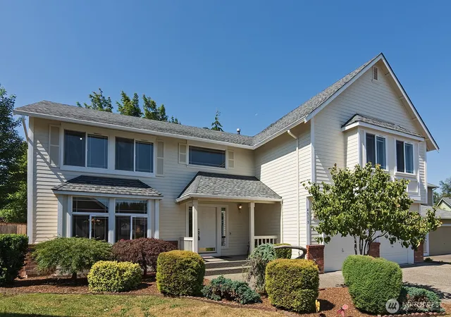Photo 1 of Single family home for sale at 4313 Ne 6th Court, Renton, WA 98059 | MLS# NWM2549859 | Listing updated on 2026-09-30