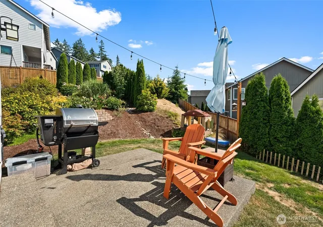 Photo 1 of Single family home for sale at 736 Freedom Ct Se, Port Orchard, WA 98366 | MLS# NWM2550036 | Listing updated on 2026-10-01