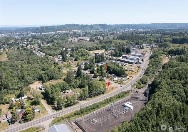 Photo 3 of Sale Pending at 2019 Harding Rd, Aberdeen, WA 98520 | MLS# NWM2550241 | Listing updated on 2026-09-25