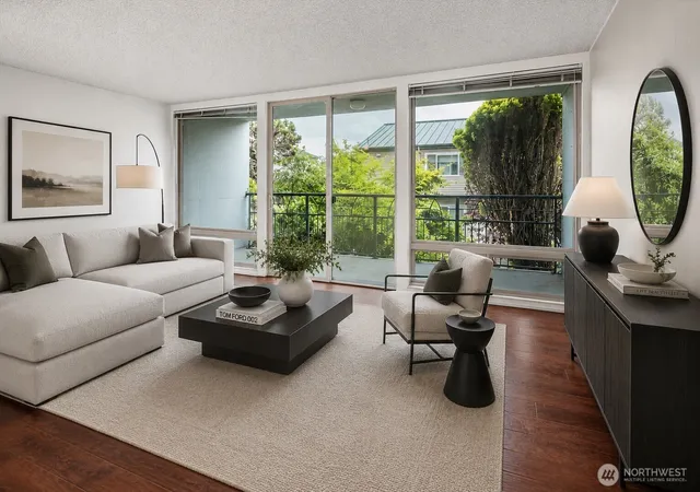 Photo 3 of Condo for sale at 507 W Mercer St #104, Seattle, WA 98119 | MLS# NWM2550371 | Listing updated on 2026-09-22
