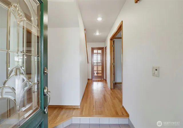Photo 3 of Single family home for sale at 34912 57th Avenue S, Auburn, WA 98001 | MLS# NWM2550481 | Listing updated on 2026-09-22