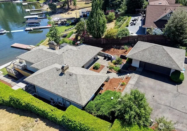 Photo 2 of Single family home for sale at 10837 Evergreen Ter Sw, Lakewood, WA 98498 | MLS# NWM2550780 | Listing updated on 2026-09-22