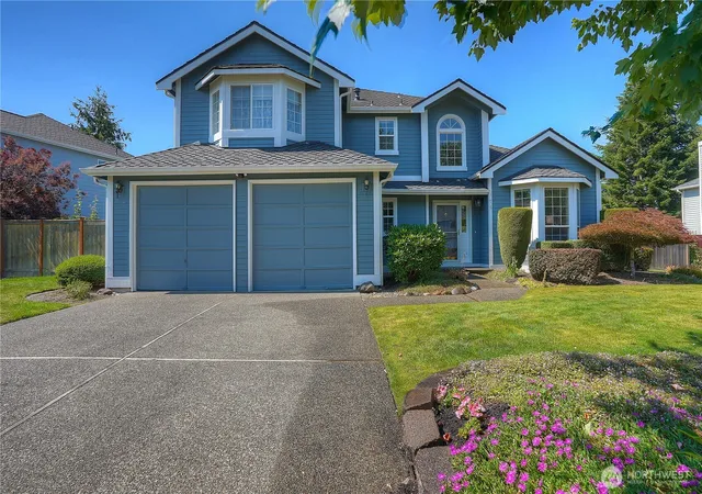 Photo 3 of Single family home for sale at 176 Eagle Ridge Dr E, Puyallup, WA 98374 | MLS# NWM2550819 | Listing updated on 2026-09-21
