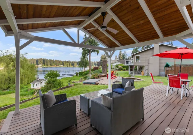 Photo 3 of Single family home for sale at 17800 185th Avenue Ne, Woodinville, WA 98072 | MLS# NWM2550834 | Listing updated on 2026-09-22