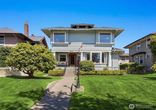 Photo 1 of Sale Pending at 2415 Rucker Ave, Everett, WA 98201 | MLS# NWM2550927 | Listing updated on 2026-09-27