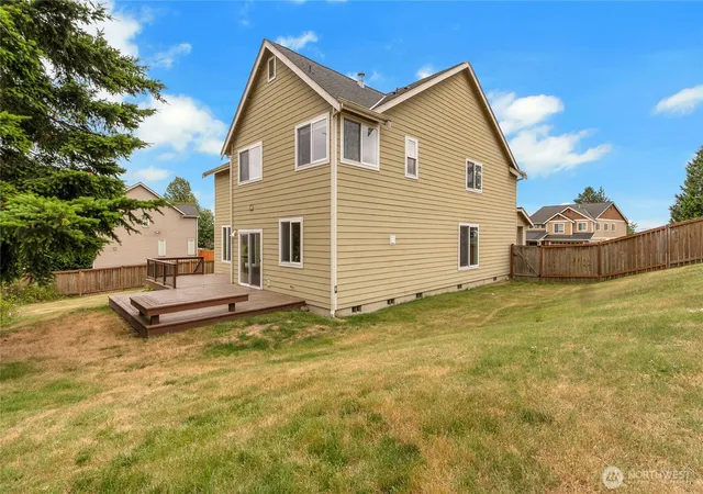 Photo 4 of Single family home for sale at 6423 3rd Street Ct E, Tacoma, WA 98424 | MLS# NWM2551013 | Listing updated on 2026-09-25