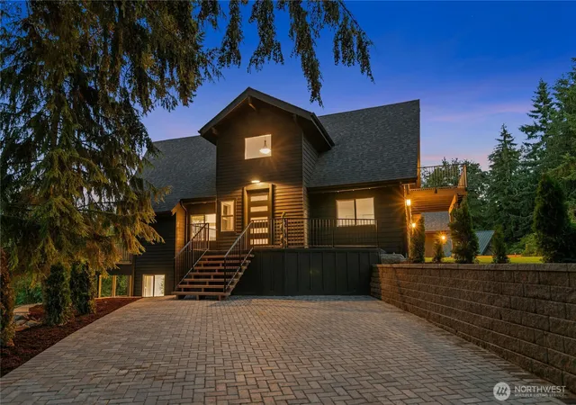 Photo 4 of Sale Pending at 20504 184th Avenue SE, Renton, WA 98058 | MLS# NWM2551059 | Listing updated on 2026-09-29