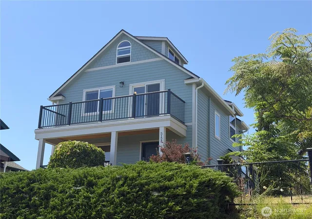 Photo 3 of Single family home for sale at 5124 N Bennett St, Ruston, WA 98407 | MLS# NWM2551137 | Listing updated on 2026-09-22