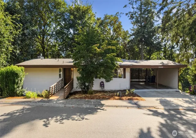 Photo 2 of Single family home for sale at 30807 26th Avenue Sw, Federal Way, WA 98023 | MLS# NWM2551262 | Listing updated on 2026-09-22