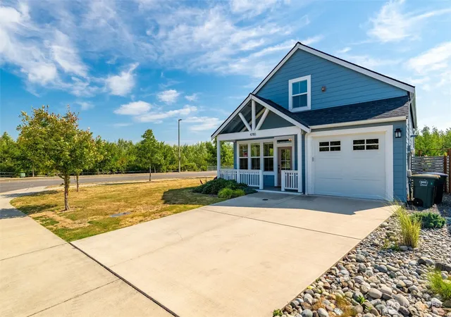 Photo 1 of Single family home for sale at 4780 Spring Brk St, Bellingham, WA 98226 | MLS# NWM2551485 | Listing updated on 2026-10-24