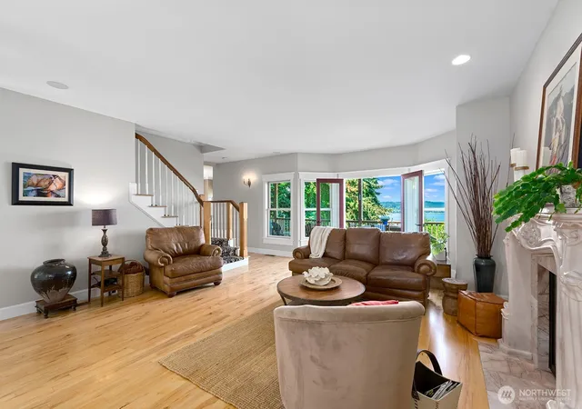 Photo 4 of Single family home for sale at 6838 SW Maury Park Rd, Vashon, WA 98070 | MLS# NWM2551588 | Listing updated on 2026-09-22