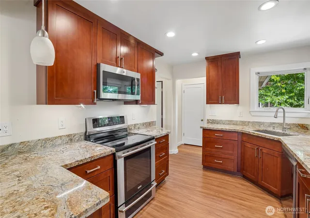 Photo 2 of Single family home for sale at 3004 Sw Barton St, Seattle, WA 98126 | MLS# NWM2551831 | Listing updated on 2026-09-21