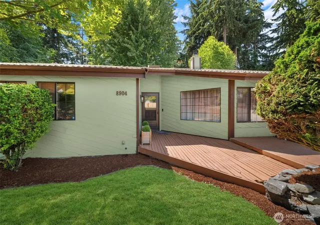 Photo 3 of Single family home for sale at 8904 121st Street, Puyallup, WA 98373 | MLS# NWM2551837 | Listing updated on 2026-09-28