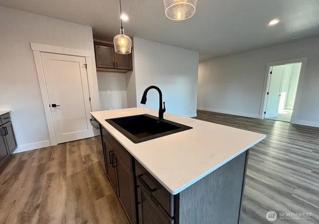 Photo 4 of Single family home for sale at 2606 N Emery St, Ellensburg, WA 98926 | MLS# NWM2551846 | Listing updated on 2026-09-22