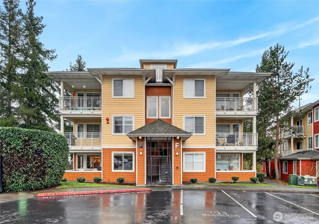 Photo 3 of Condo for sale at 503 225th Lane Ne #F101, Sammamish, WA 98074 | MLS# NWM2552104 | Listing updated on 2026-09-22