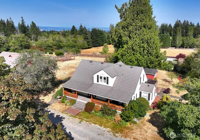 Photo 2 of Sale Pending at 7156 Heggenes Rd, Clinton, WA 98236 | MLS# NWM2552122 | Listing updated on 2026-09-29