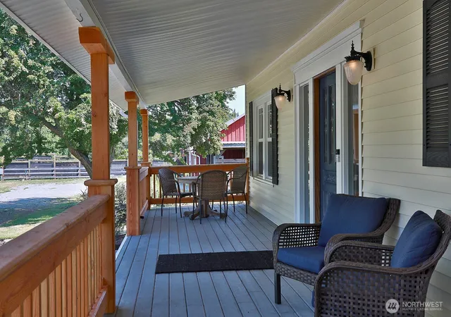Photo 4 of Sale Pending at 7156 Heggenes Rd, Clinton, WA 98236 | MLS# NWM2552122 | Listing updated on 2026-09-29