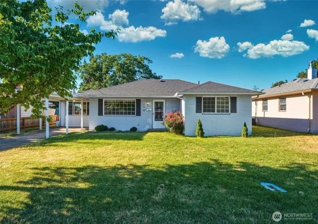 Photo 1 of Sale Pending at 150 Yellowstone St, Walla Walla, WA 99362 | MLS# NWM2552220 | Listing updated on 2026-09-26