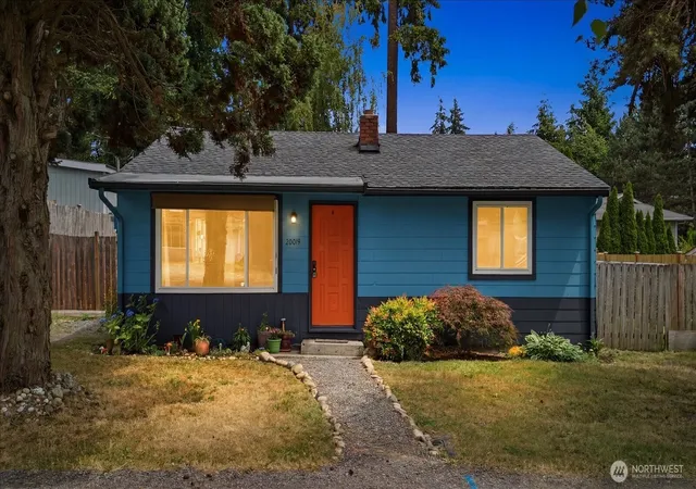 Photo 1 of Sale Pending at 20819 63rd Avenue W, Lynnwood, WA 98036 | MLS# NWM2552233 | Listing updated on 2026-09-25