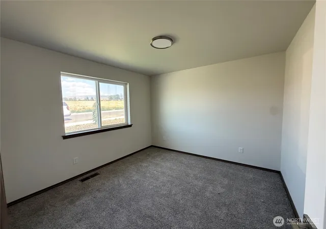 Photo 3 of Single family home for sale at 1576 6th Street SE, East Wenatchee, WA 98802 | MLS# NWM2552278 | Listing updated on 2026-09-22