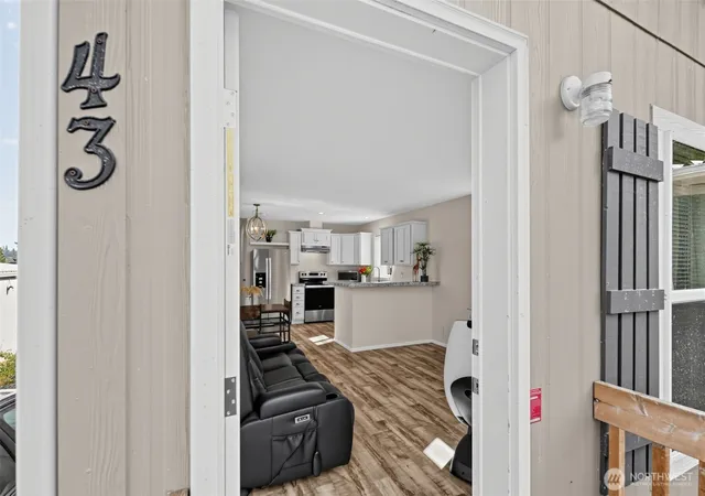 Photo 3 of Manufactured home for sale at 23708 Locust Way #43, Bothell, WA 98021 | MLS# NWM2552288 | Listing updated on 2026-09-22