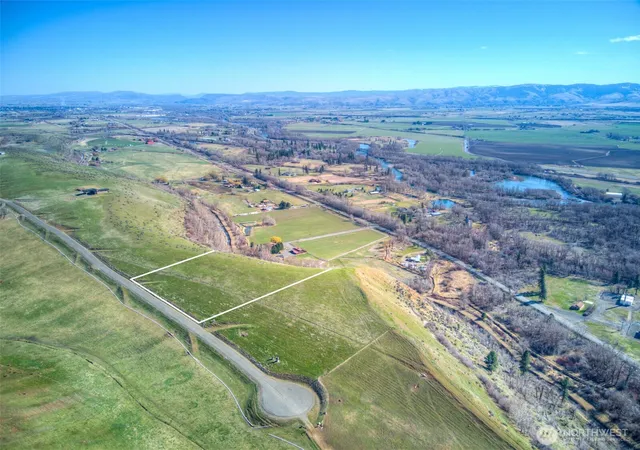 Photo 3 of Land for sale at 16 Sundance Ln, Ellensburg, WA 98926 | MLS# NWM2552327 | Listing updated on 2026-09-22