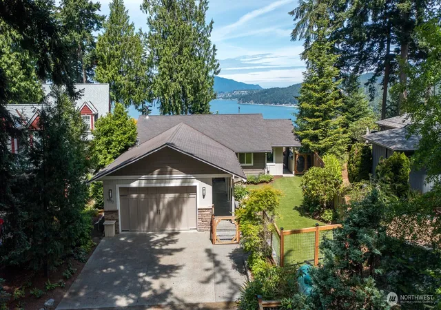 Photo 2 of Single family home for sale at 4053 Edith Point Rd, Anacortes, WA 98221 | MLS# NWM2552481 | Listing updated on 2026-09-21