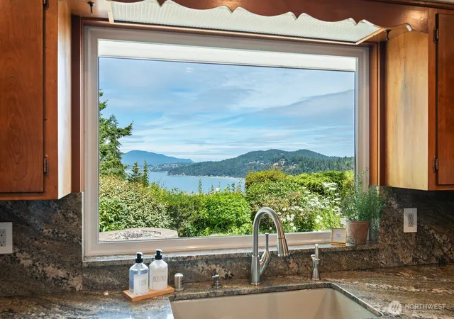 Photo 1 of Single family home for sale at 4053 Edith Point Rd, Anacortes, WA 98221 | MLS# NWM2552481 | Listing updated on 2026-09-21