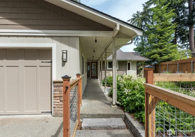Photo 3 of Single family home for sale at 4053 Edith Point Rd, Anacortes, WA 98221 | MLS# NWM2552481 | Listing updated on 2026-09-21