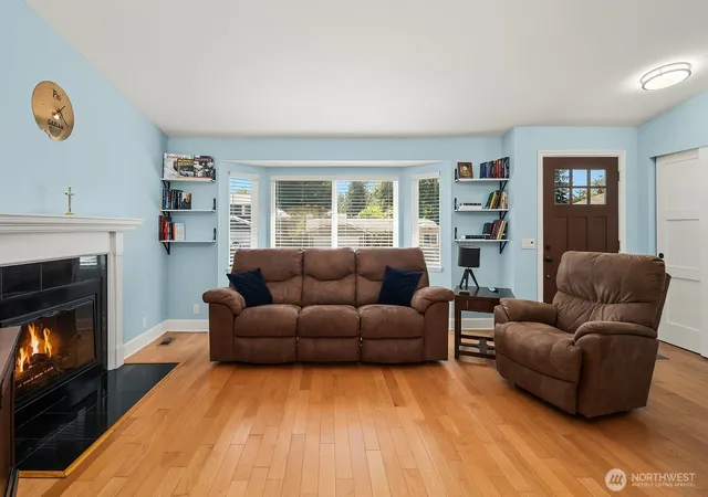 Photo 3 of Single family home for sale at 1133 235th Place Sw, Bothell, WA 98021 | MLS# NWM2552529 | Listing updated on 2026-09-22
