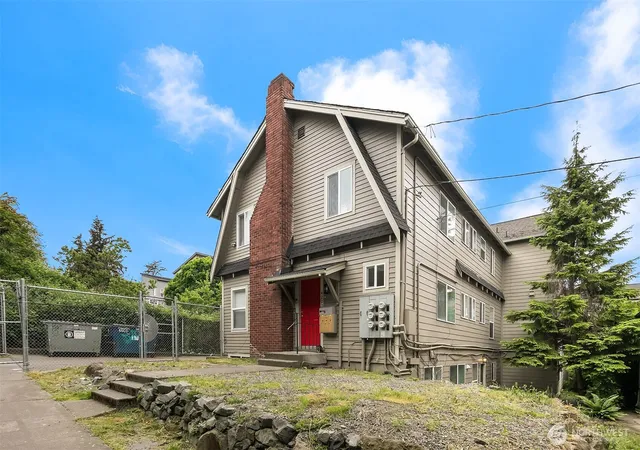 Photo 2 of Multi family home for sale at 4218 Pasadena Pl NE, Seattle, WA 98105 | MLS# NWM2552535 | Listing updated on 2026-09-22