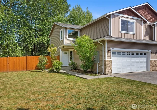 Photo 1 of Townhouse for sale at 1991 125th Avenue Ne, Lake Stevens, WA 98258 | MLS# NWM2552668 | Listing updated on 2026-09-25