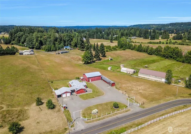 Photo 2 of Manufactured home for sale at 7828 Meridian Rd Se, Olympia, WA 98513 | MLS# NWM2552696 | Listing updated on 2026-10-01