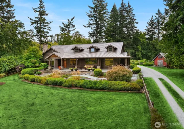 Photo 4 of Single family home for sale at 6754 Owl Ln, Clinton, WA 98236 | MLS# NWM2553092 | Listing updated on 2026-09-22