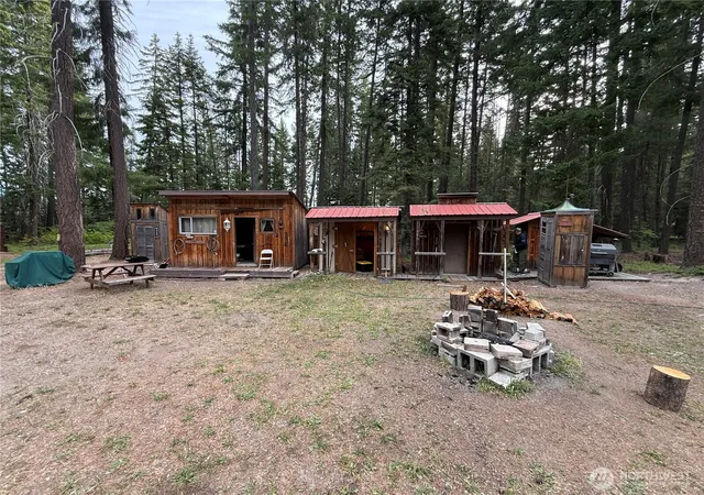 Photo 1 of Single family home for sale at 730 Tall Pines Dr #1 of 2, Cle Elum, WA 98922 | MLS# NWM2553111 | Listing updated on 2026-09-24