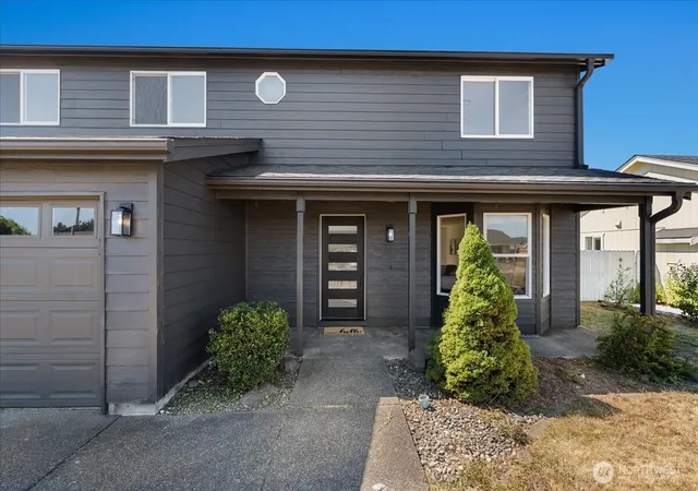 Photo 3 of Single family home for sale at 204 Whitley St Nw, Orting, WA 98360 | MLS# NWM2553154 | Listing updated on 2026-09-22