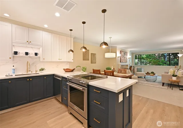 Photo 2 of Contingent at 5858 Ne Parkpoint Dr #F-203, Seattle, WA 98115 | MLS# NWM2553380 | Listing updated on 2026-09-26