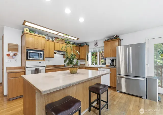 Photo 3 of Single family home for sale at 16110 Dodge Ln Sw, Olympia, WA 98512 | MLS# NWM2553626 | Listing updated on 2026-09-22