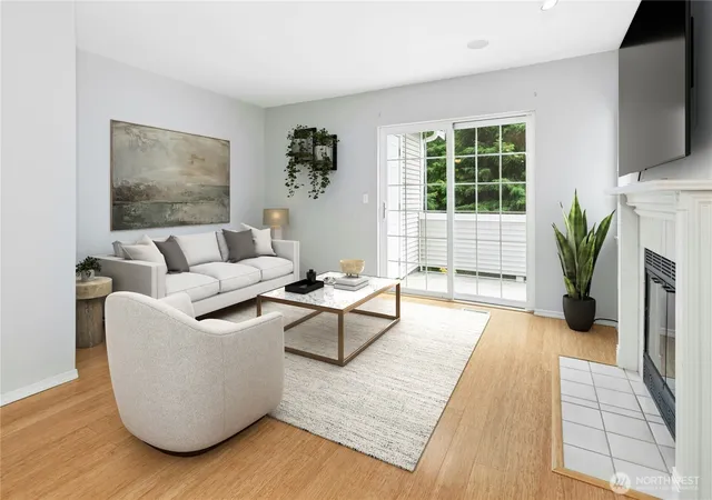 Photo 3 of Townhouse for sale at 601 12th Avenue NW #E1, Issaquah, WA 98027 | MLS# NWM2553740 | Listing updated on 2026-09-22