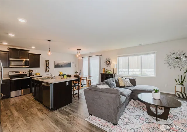Photo 4 of Single family home for sale at 18202 107th Avenue E, Puyallup, WA 98374 | MLS# NWM2553786 | Listing updated on 2026-09-25